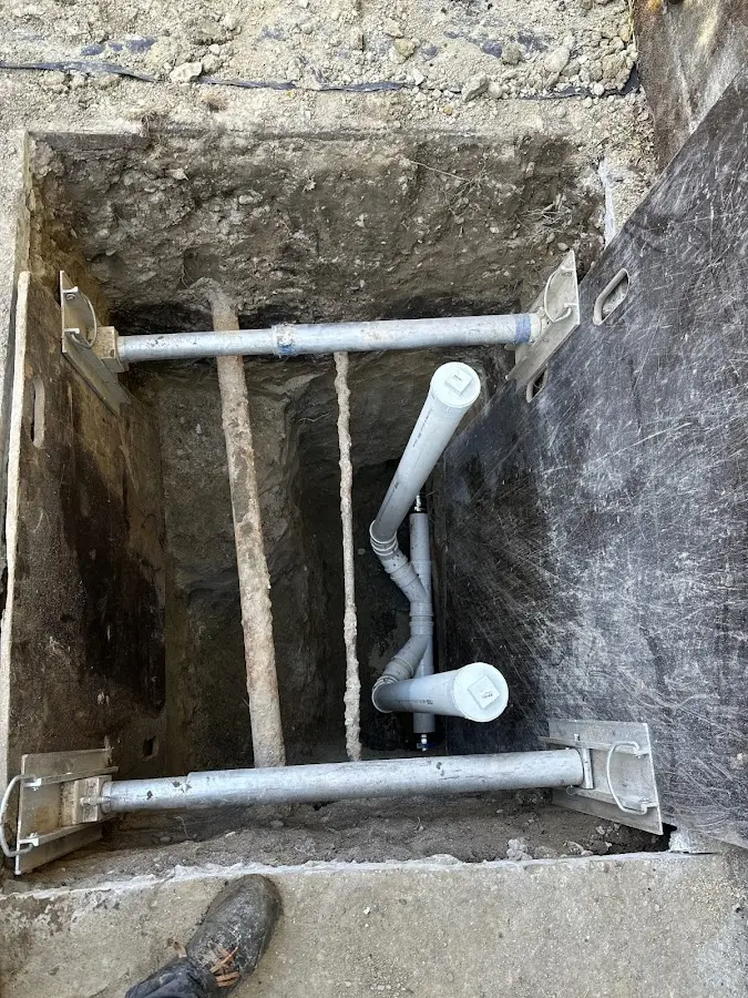 Experienced plumber completing Gas Line Repair work in Allenstown